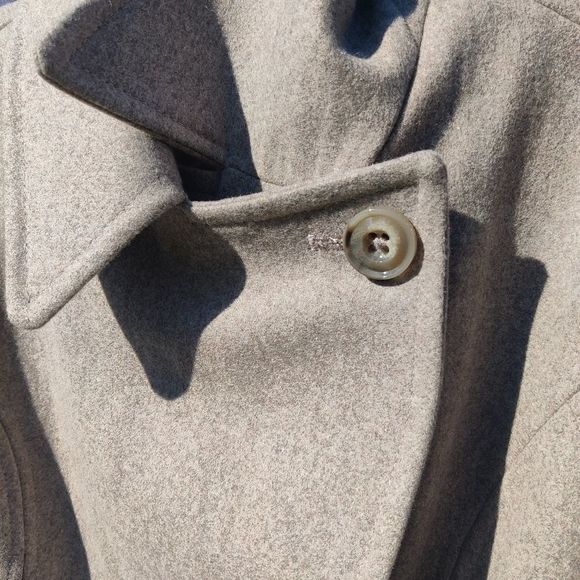 London Fog Wool Pea Coat Double Breast Notch Collar Sz L in Oatmeal Tan - Picture 7 of 15